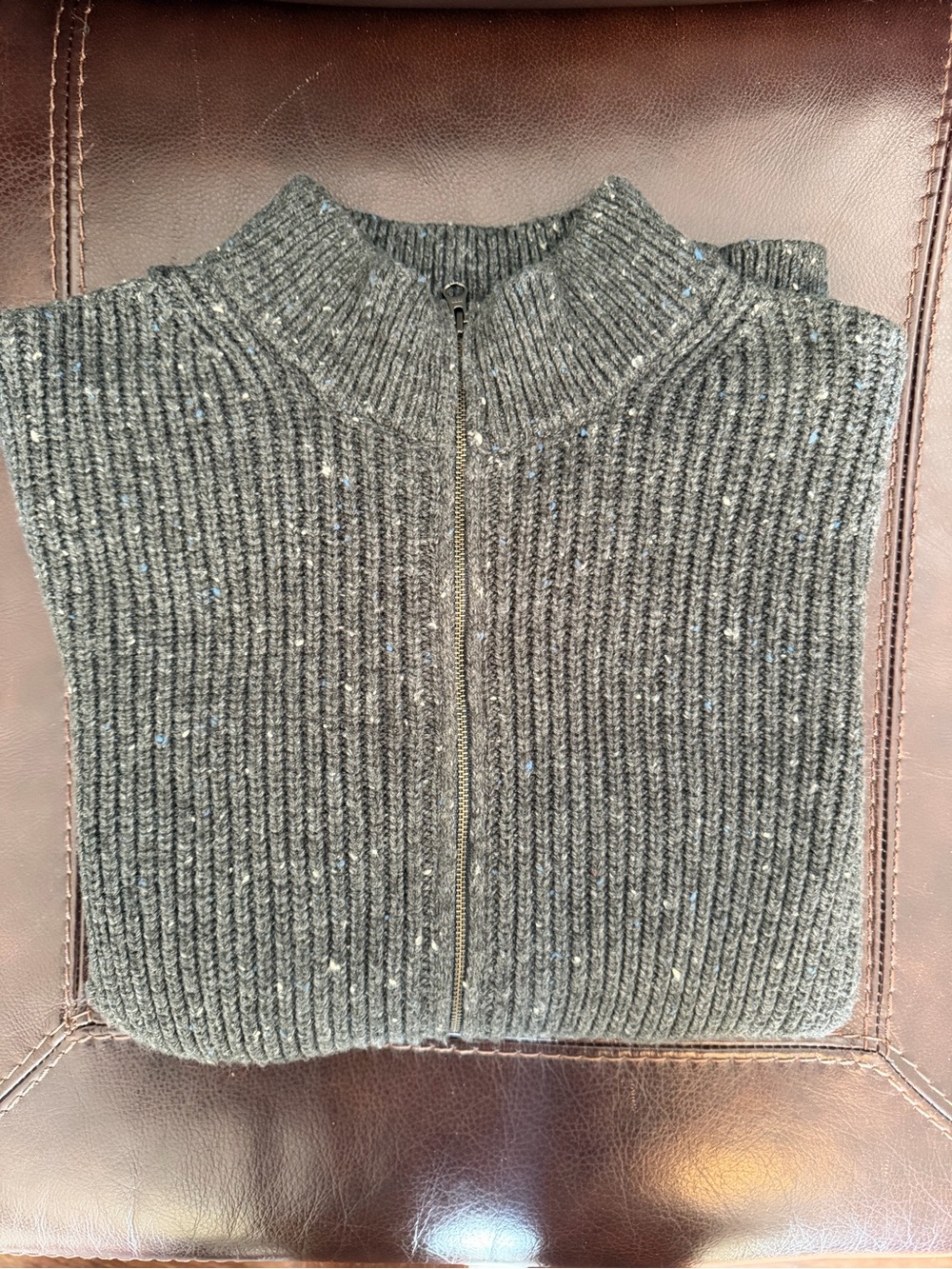 Marine Layer Full-Zip Ribbed Knit Sweater in Charcoal, Men’s Large